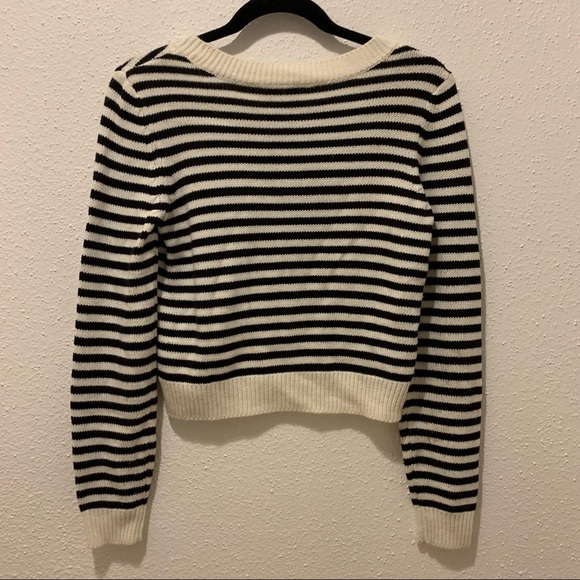 H&M Divided Cropped Stripe White & Black Sweater Top Sz. 2 - Picture 2 of 4
